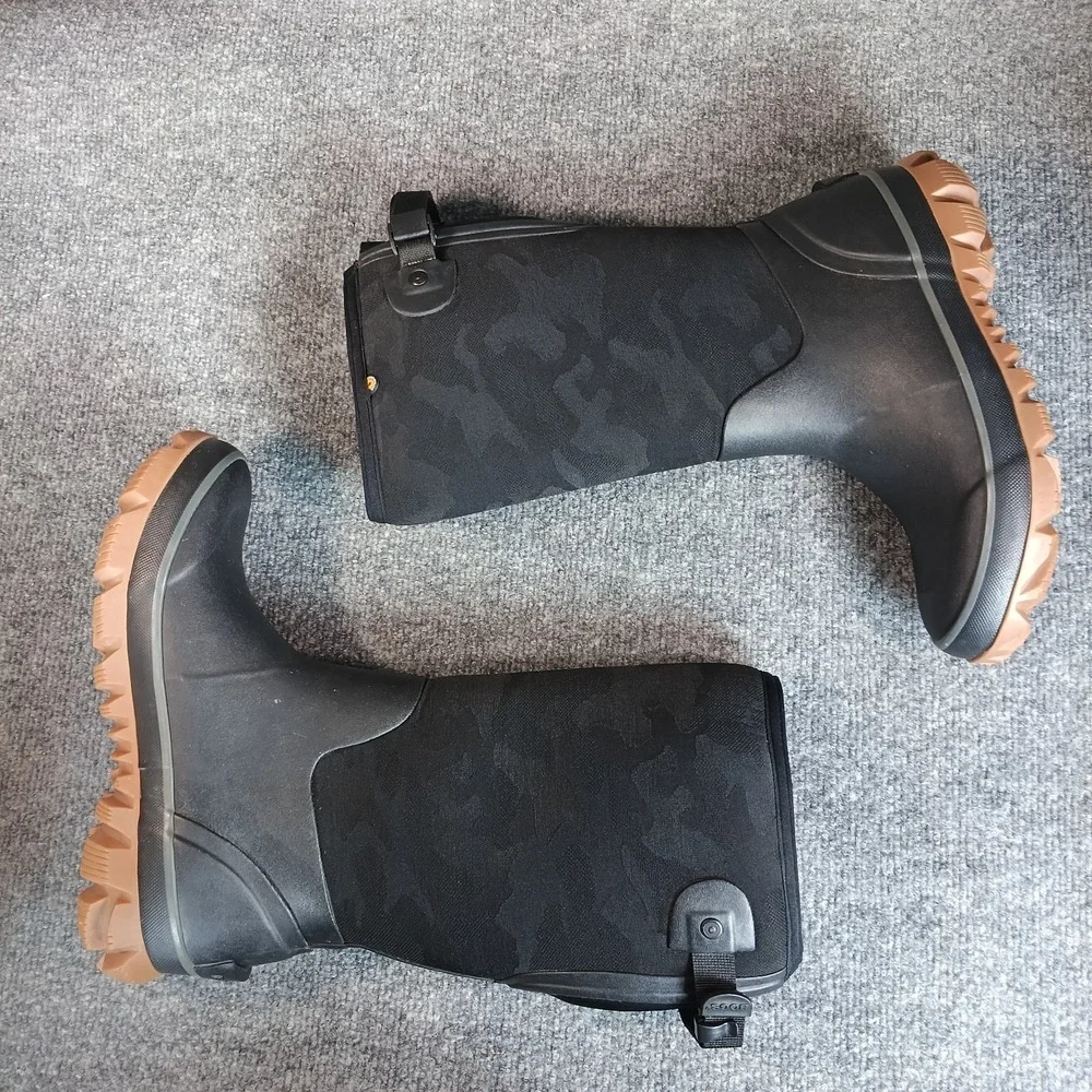 Bogs Whiteout Waterproof Boots Women Size 8 Black Camo Adjustable TC Bloom